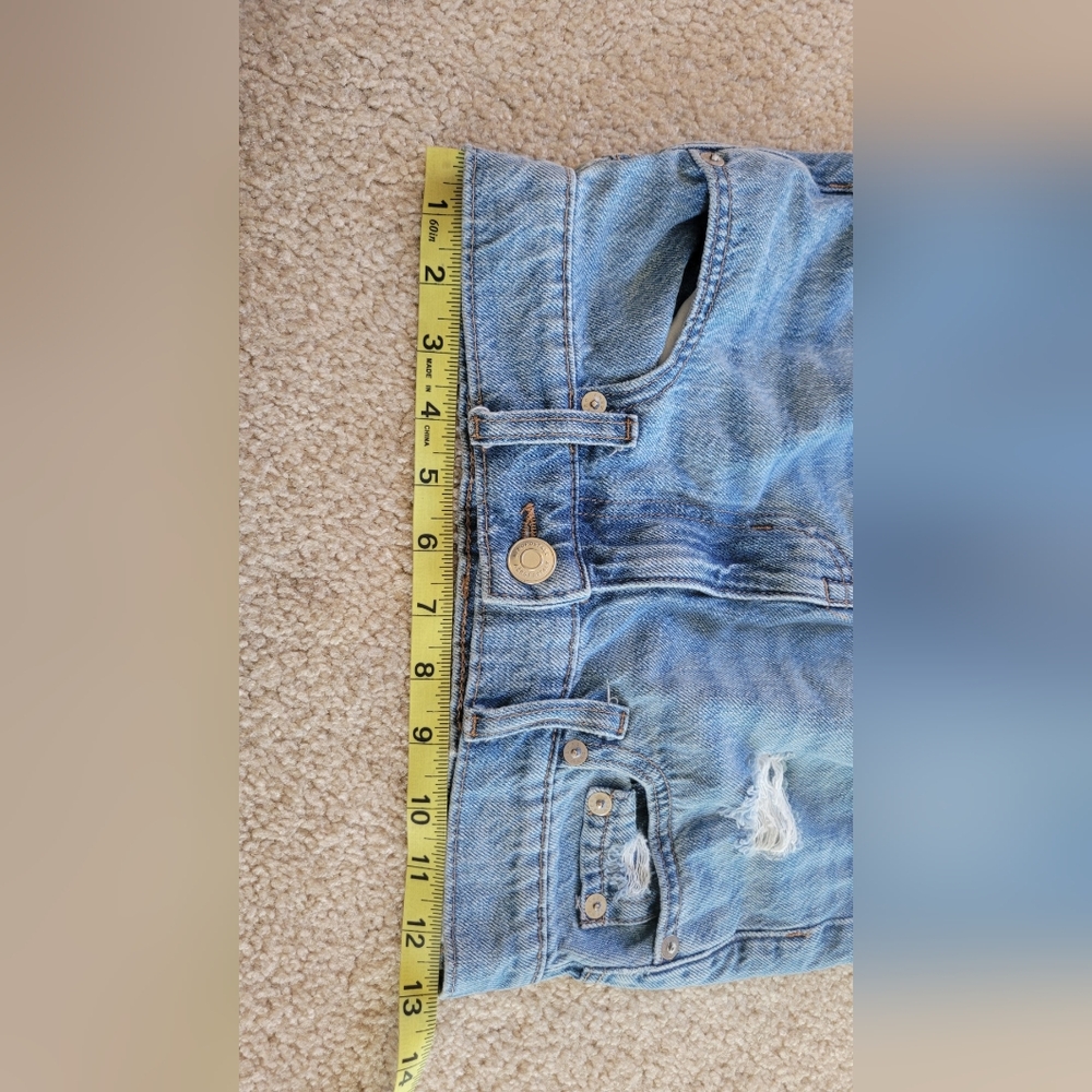 Aeropostale women's size 000 distressed mom jeans light blue Preowned waist 26" - Picture 2 of 10